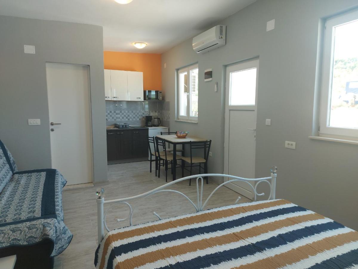 Studio Apartment Palmira Ližnjan Dış mekan fotoğraf