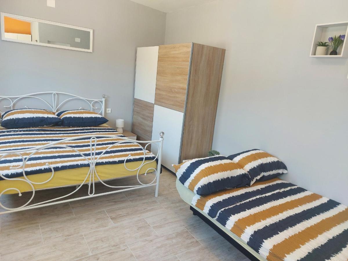 Studio Apartment Palmira Ližnjan Dış mekan fotoğraf